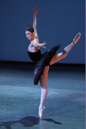 swanlakemariaalexandrova1.jpg